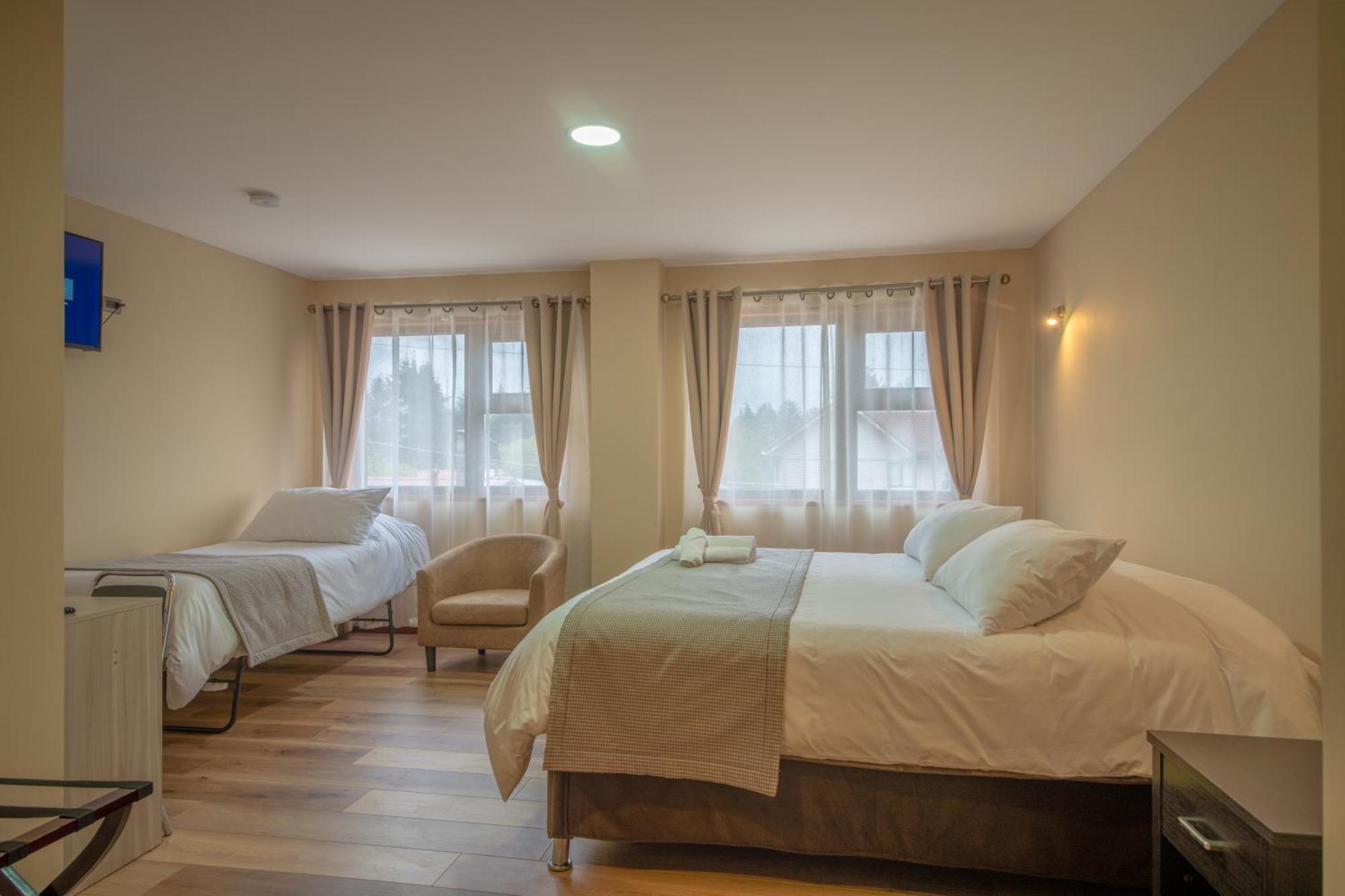 Gran Hotel Aysen Puerto Aysen Esterno foto
